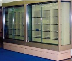 大型免震台:LMD 100 (1 000x3500x400mm: 1500kg)